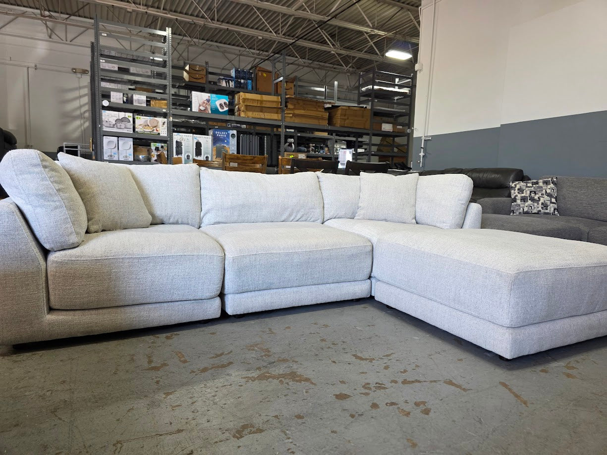 Dayna 4-piece Fabric Modular Sectional