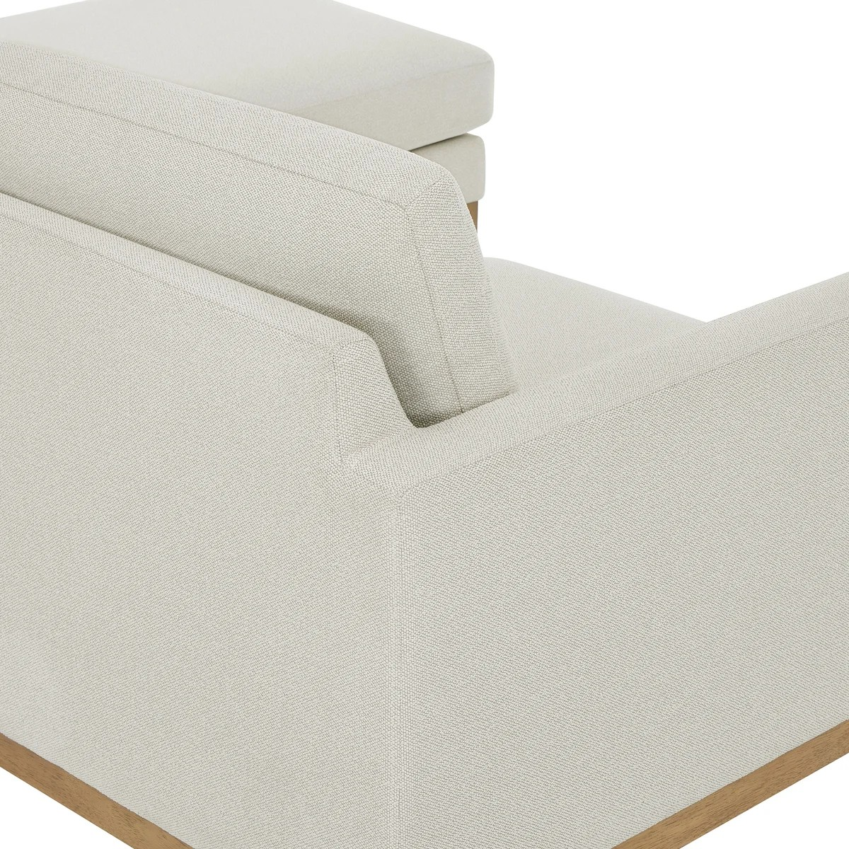 Evelynne Fabric Sectional with Ottoman – In-Box