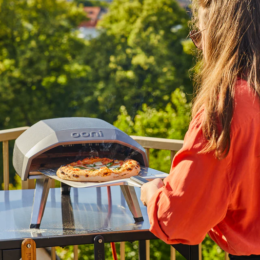 Ooni Koda 12 Gas Powered Pizza Oven & Pizza Peel