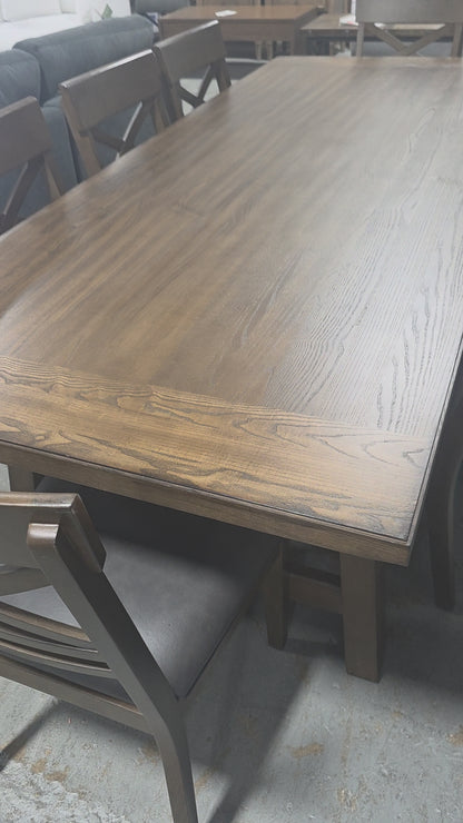 Oakdale 9-piece Dining Table Set